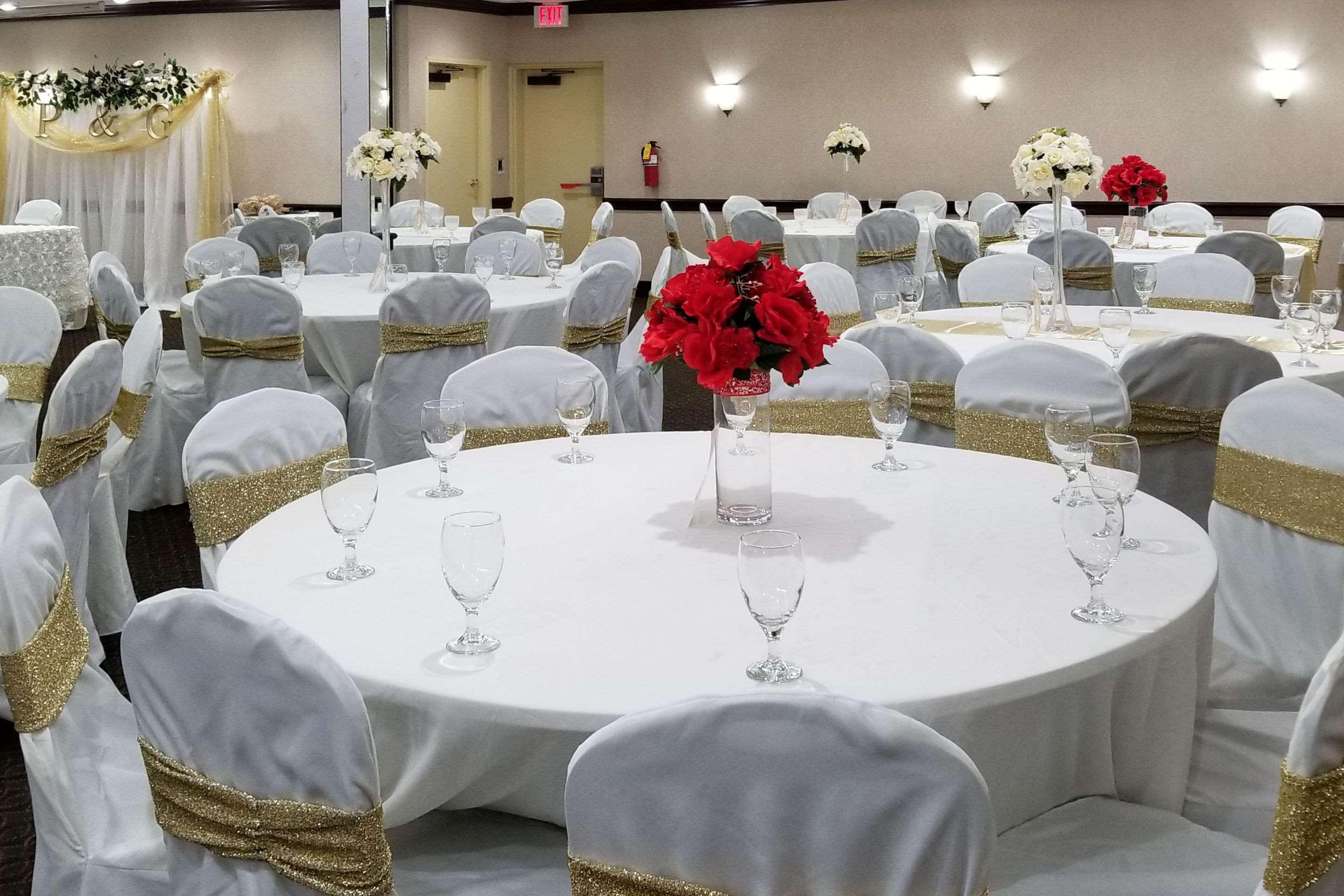 Clarion Inn & Suites Флорънс Екстериор снимка